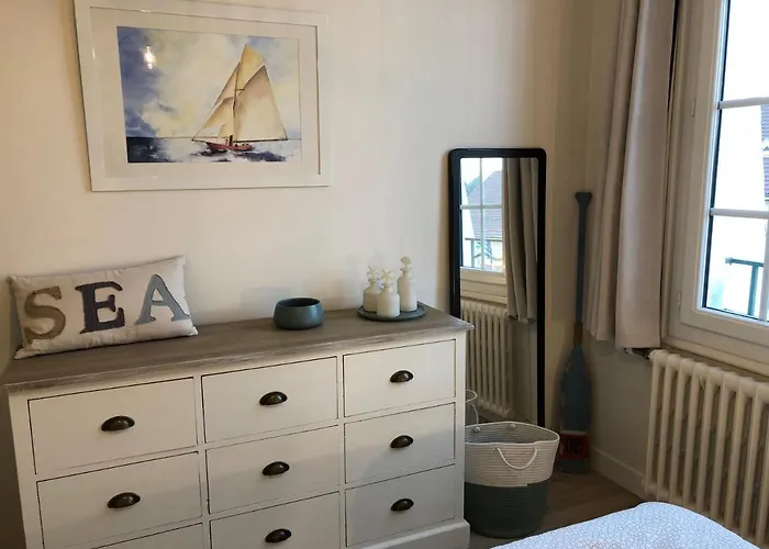 Bel Appartement Plein Centre 100M De La Mer